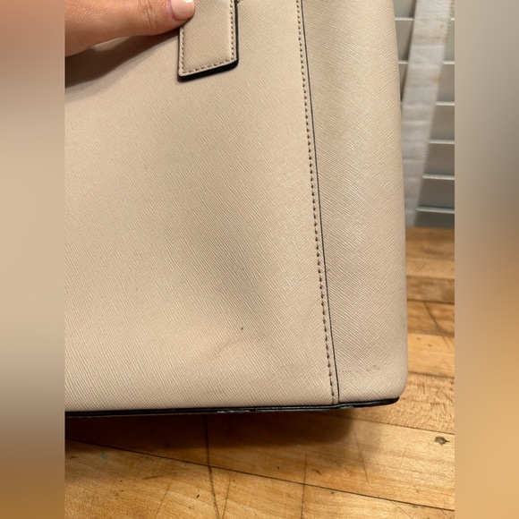 Kate Spade Tote - Beige - Picture 3 of 5